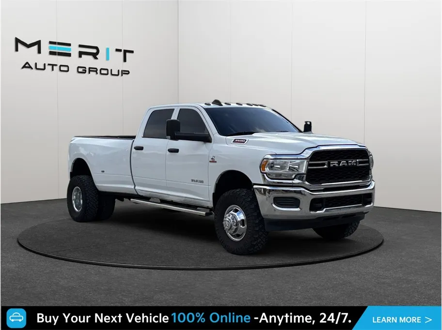 White 2022 Ram 3500 Crew Cab Tradesman Pickup 4D 8 ft for sale in Jacksonville, FL