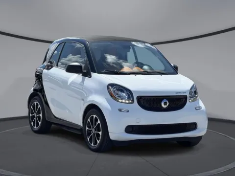 7082e5b962074f8195e91edfc8e099