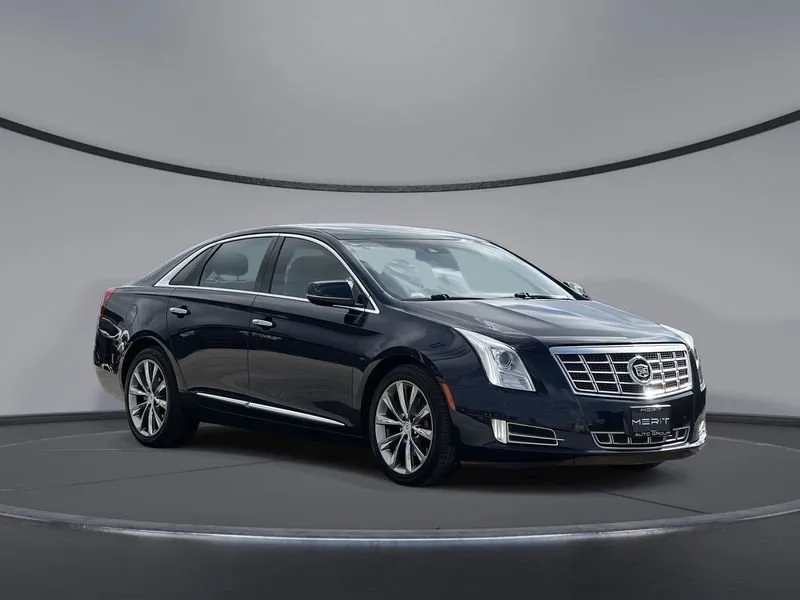 Used 2013 Cadillac XTS Luxury for sale in Jacksonville, FL at