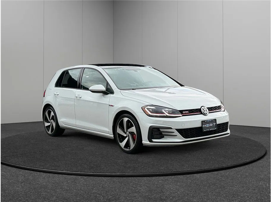 2019 Volkswagen Golf GTI SE Hatchback Sedan 4D for sale in Jacksonville, FL