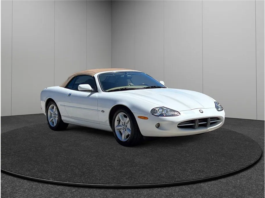 ワイワイ2 1997 Used 1997 Jaguar XK8 Convertible 2D for sale in Jacksonville, FL