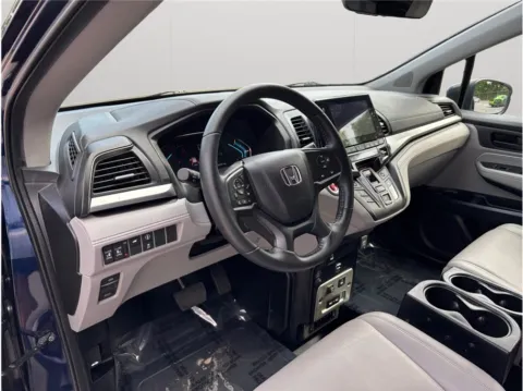 Photos of 2023 Honda Odyssey EX-L Minivan 4D for sale in Jacksonville, FL at Merit Auto Group Atlantic