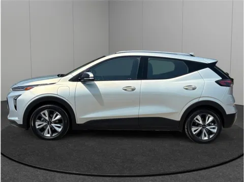 More photos of 2023 Chevrolet Bolt EUV LT Hatchback 4D at Merit Auto Group Atlantic, FL