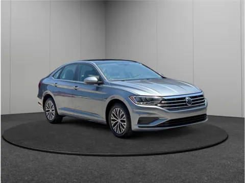 Gray 2019 Volkswagen Jetta 1.4T SE Sedan 4D for sale in Jacksonville, FL