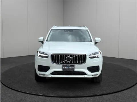 Another view of 2021 Volvo XC90 T6 Momentum Sport Utility 4D for sale in Jacksonville, FL at Merit Auto Group Atlantic