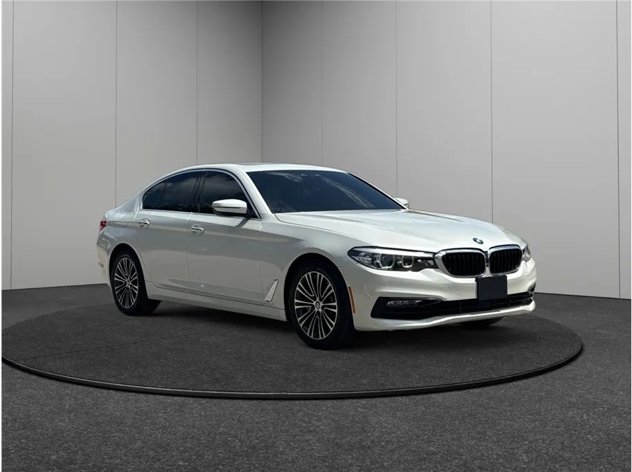 White 2018 BMW 5 Series 540i Sedan 4D for sale in Jacksonville, FL