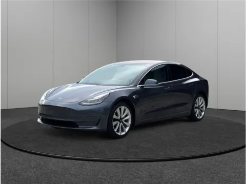 More photos of 2019 Tesla Model 3 Standard Range Sedan 4D at Merit Auto Group Atlantic, FL