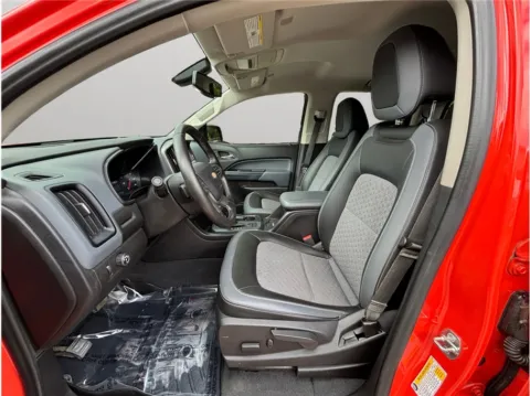 Photos of 2019 Chevrolet Colorado Crew Cab Z71 Pickup 4D 5 ft for sale in Jacksonville, FL at Merit Auto Group Atlantic