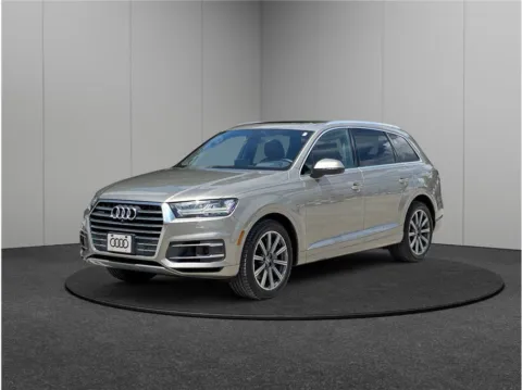 More photos of 2017 Audi Q7 Prestige at Merit Auto Group, FL