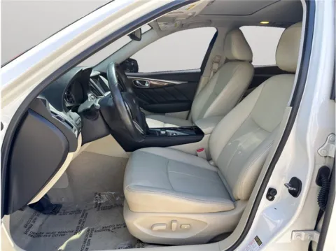 Photos of 2019 INFINITI Q50 3.0t LUXE for sale in Jacksonville, FL at Merit Auto Group