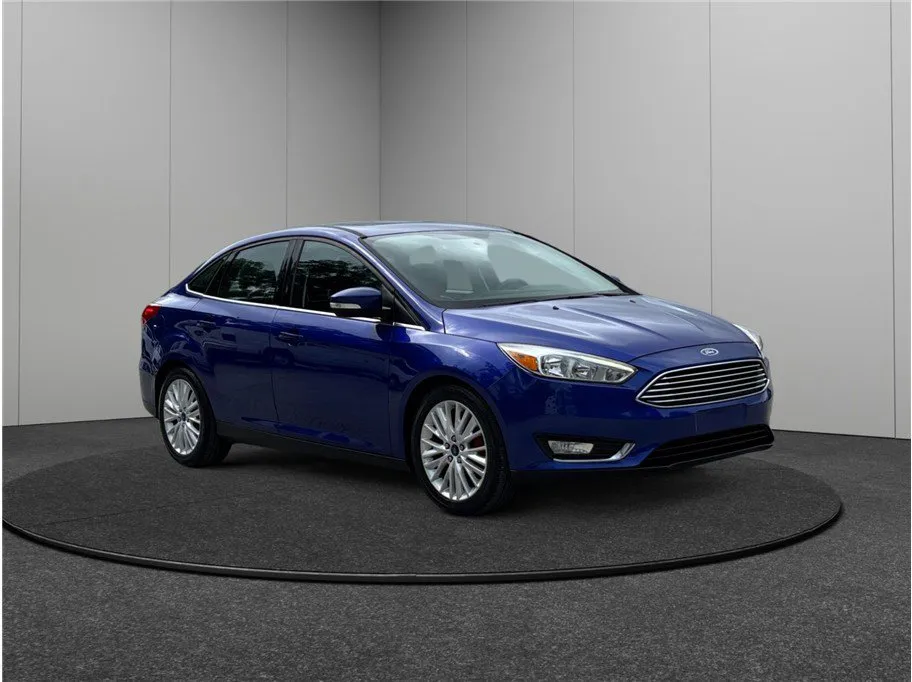 Blue 2015 Ford Focus Titanium for sale in Jacksonville, FL