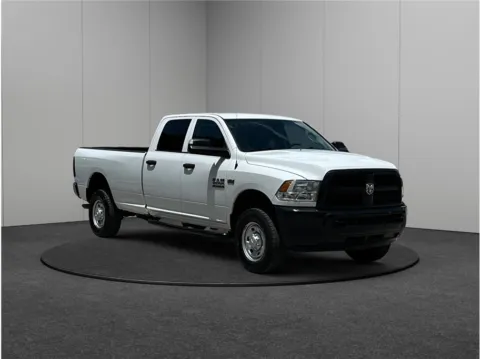 White 2018 Ram 2500 Crew Cab Tradesman Pickup 4D 8 ft for sale in Jacksonville, FL