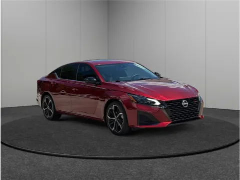 Red 2023 Nissan Altima 2.5 SR for sale in Jacksonville, FL