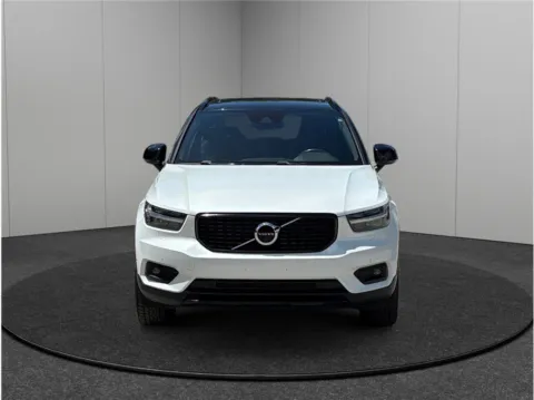 Another view of 2019 Volvo XC40 R-Design for sale in Jacksonville, FL at Merit Auto Group