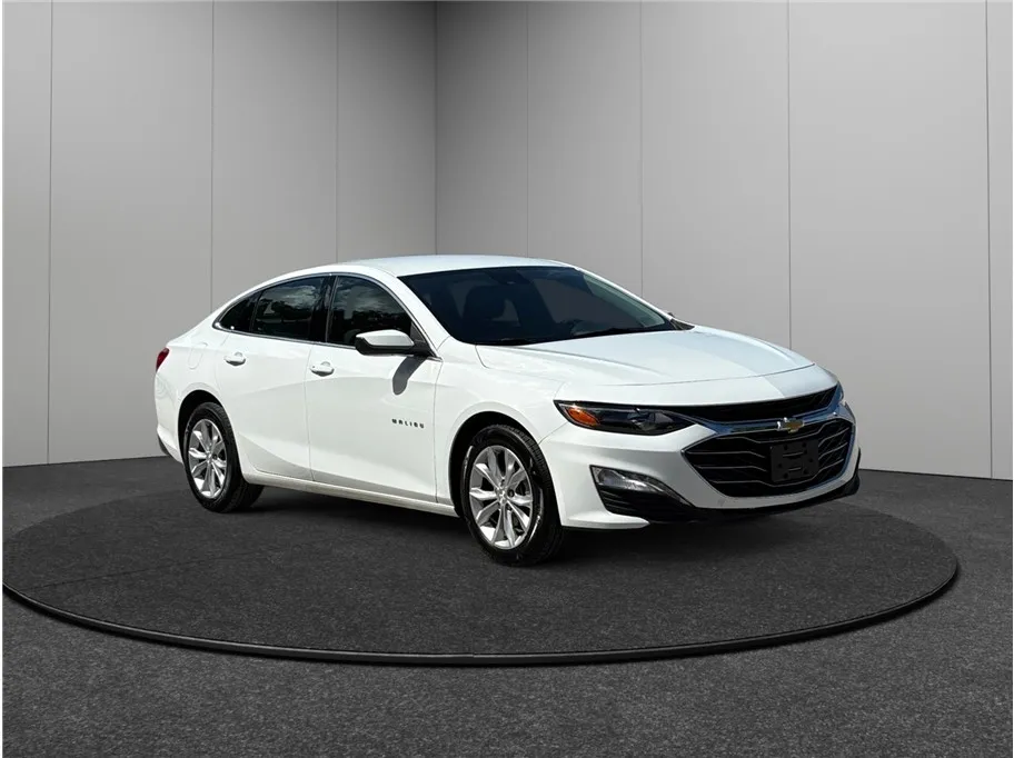 White 2023 Chevrolet Malibu 1LT Sedan 4D for sale in Jacksonville, FL