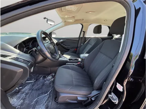 Photos of 2016 Ford Focus SE for sale in Jacksonville, FL at Merit Auto Group