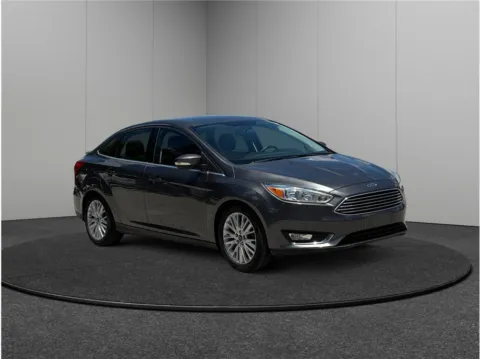 Gray 2015 Ford Focus Titanium for sale in Jacksonville, FL