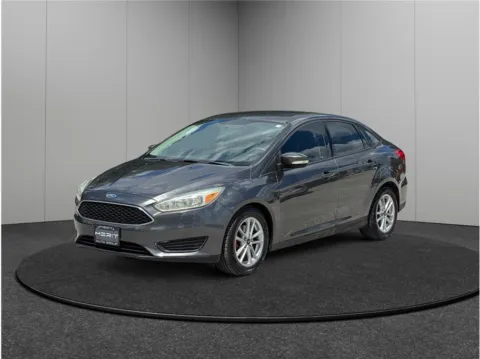 More photos of 2016 Ford Focus SE at Merit Auto Group, FL