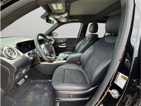 Photos of 2023 Mercedes-Benz GLB 250 for sale in Jacksonville, FL at Merit Auto Group