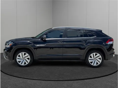 More photos of 2021 Volkswagen Atlas Cross Sport 2.0T SE w/Technology at Merit Auto Group, FL