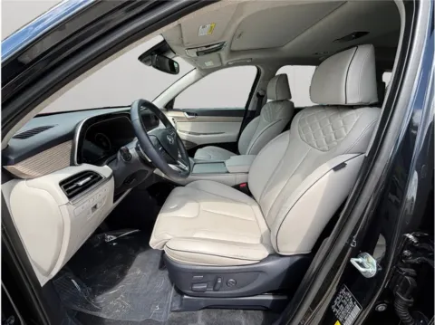 Photos of 2021 Hyundai Palisade Limited Sport Utility 4D for sale in Jacksonville, FL at Merit Auto Group Atlantic