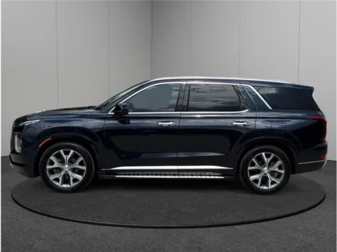 More photos of 2021 Hyundai Palisade Limited Sport Utility 4D at Merit Auto Group Atlantic, FL