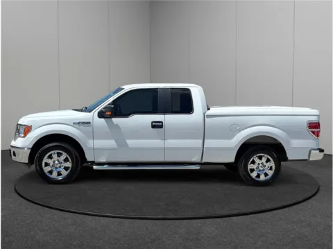 More photos of 2019 Ford F-150 SuperCrew Cab Lariat Pickup 4D 5 1/2 ft at Merit Auto Group Atlantic, FL