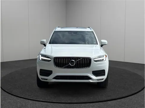 Another view of 2020 Volvo XC90 T5 Momentum Sport Utility 4D for sale in Jacksonville, FL at Merit Auto Group Atlantic