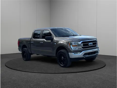 Gray 2021 Ford F-150 SuperCrew Cab XLT Pickup 4D 5 1/2 ft for sale in Jacksonville, FL