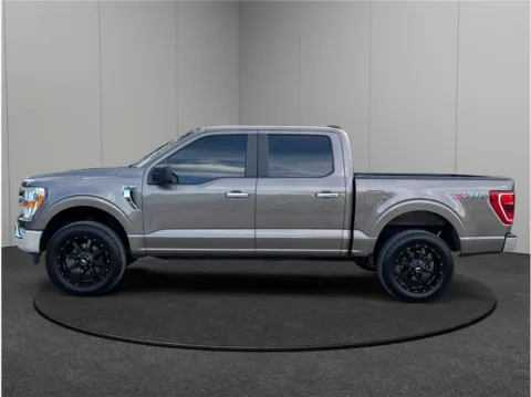 More photos of 2021 Ford F-150 SuperCrew Cab XLT Pickup 4D 5 1/2 ft at Merit Auto Group Atlantic, FL