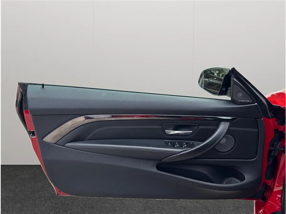2020 BMW M4 Convertible Base - Photo 24