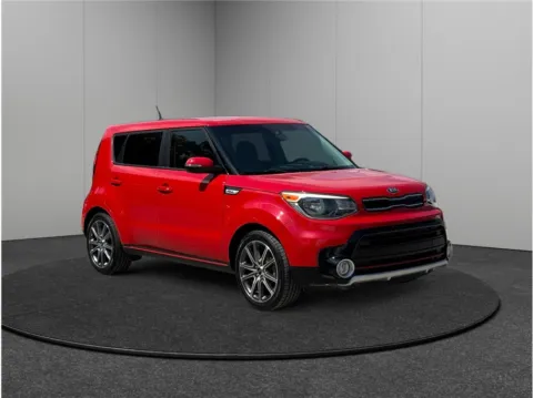 Red 2018 Kia Soul ! Wagon 4D for sale in Jacksonville, FL
