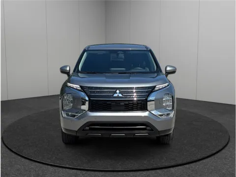 Another view of 2023 Mitsubishi Outlander SE Sport Utility 4D for sale in Jacksonville, FL at Merit Auto Group Atlantic