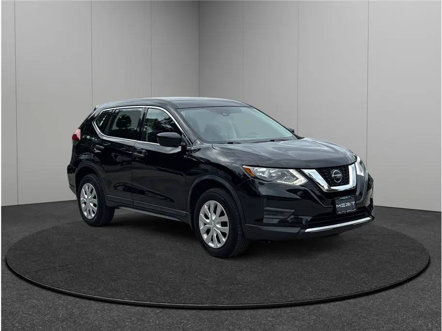 2019 Nissan Rogue S Sport Utility 4D for sale in Jacksonville, FL