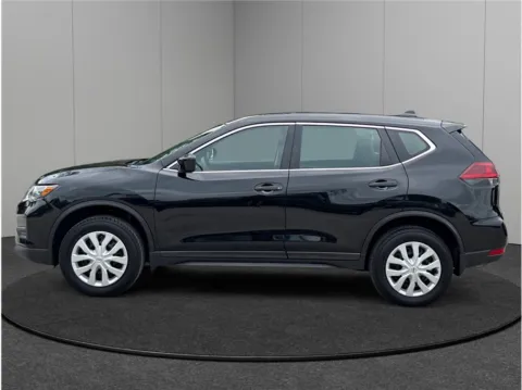 More photos of 2019 Nissan Rogue S Sport Utility 4D at Merit Auto Group Atlantic, FL