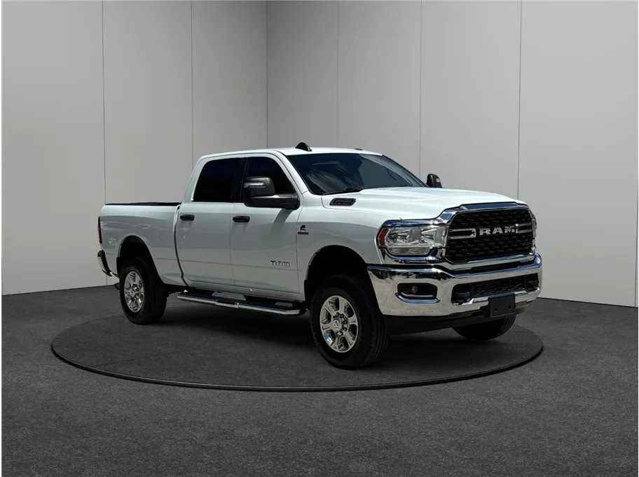 White 2024 Ram 2500 Crew Cab Big Horn Pickup 4D 6 1/3 ft for sale in Jacksonville, FL