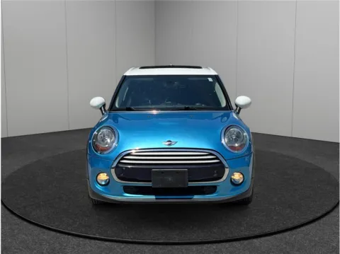 Another view of 2015 MINI Hardtop 4 Door Cooper Hatchback 4D for sale in Jacksonville, FL at Merit Auto Group Atlantic