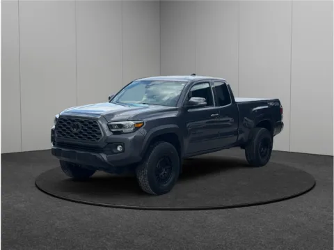 More photos of 2022 Toyota Tacoma Access Cab TRD Off-Road Pickup 4D 6 ft at Merit Auto Group Atlantic, FL