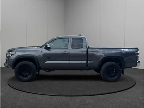 More photos of 2022 Toyota Tacoma Access Cab TRD Off-Road Pickup 4D 6 ft at Merit Auto Group Atlantic, FL