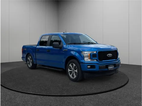 Blue 2019 Ford F-150 SuperCrew Cab XL Pickup 4D 5 1/2 ft for sale in Jacksonville, FL