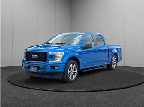 More photos of 2019 Ford F-150 SuperCrew Cab XL Pickup 4D 5 1/2 ft at Merit Auto Group Atlantic, FL