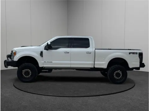 More photos of 2018 Ford F250 Super Duty Crew Cab Platinum Pickup 4D 6 3/4 ft at Merit Auto Group Atlantic, FL