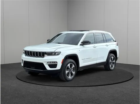 More photos of 2022 Jeep Grand Cherokee 4xe Sport Utility 4D at Merit Auto Group Atlantic, FL