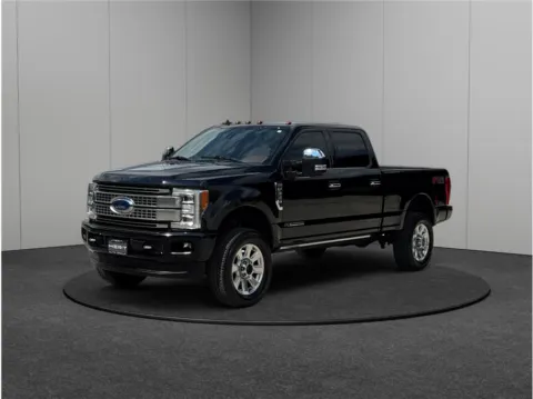 More photos of 2019 Ford F350 Super Duty Crew Cab Platinum Pickup 4D 6 3/4 ft at Merit Auto Group Atlantic, FL