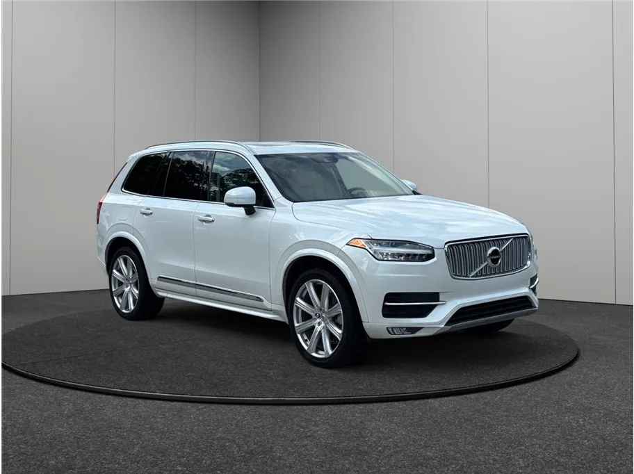 White 2019 Volvo XC90 T6 Inscription Sport Utility 4D for sale in Jacksonville, FL