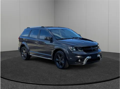 Gray 2018 Dodge Journey Crossroad Sport Utility 4D for sale in Jacksonville, FL
