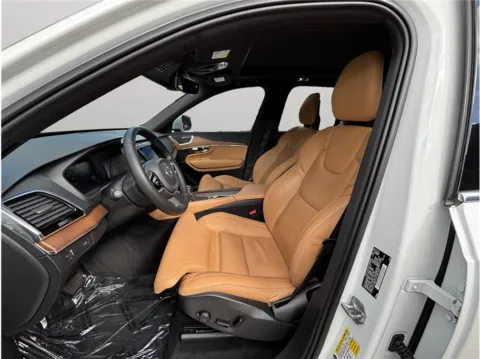 Photos of 2017 Volvo XC90 T6 Inscription Sport Utility 4D for sale in Jacksonville, FL at Merit Auto Group Atlantic