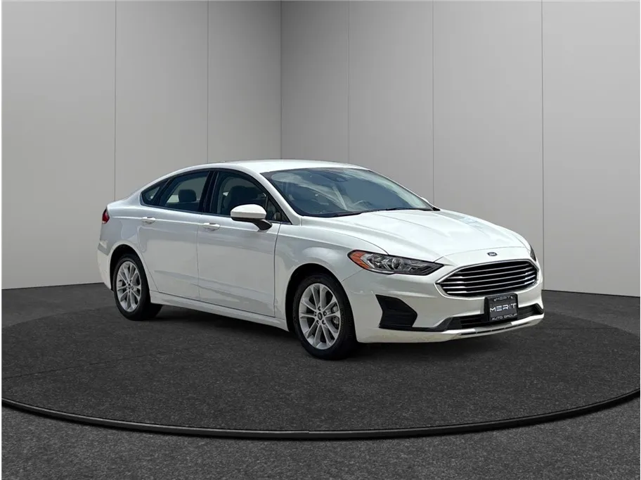 White 2020 Ford Fusion SE Hybrid Sedan 4D for sale in Jacksonville, FL