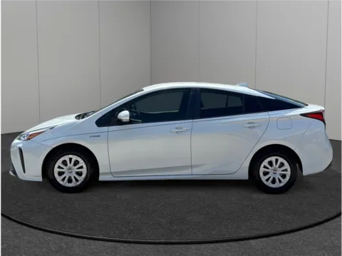 More photos of 2021 Toyota Prius L Eco Hatchback 4D at Merit Auto Group Atlantic, FL