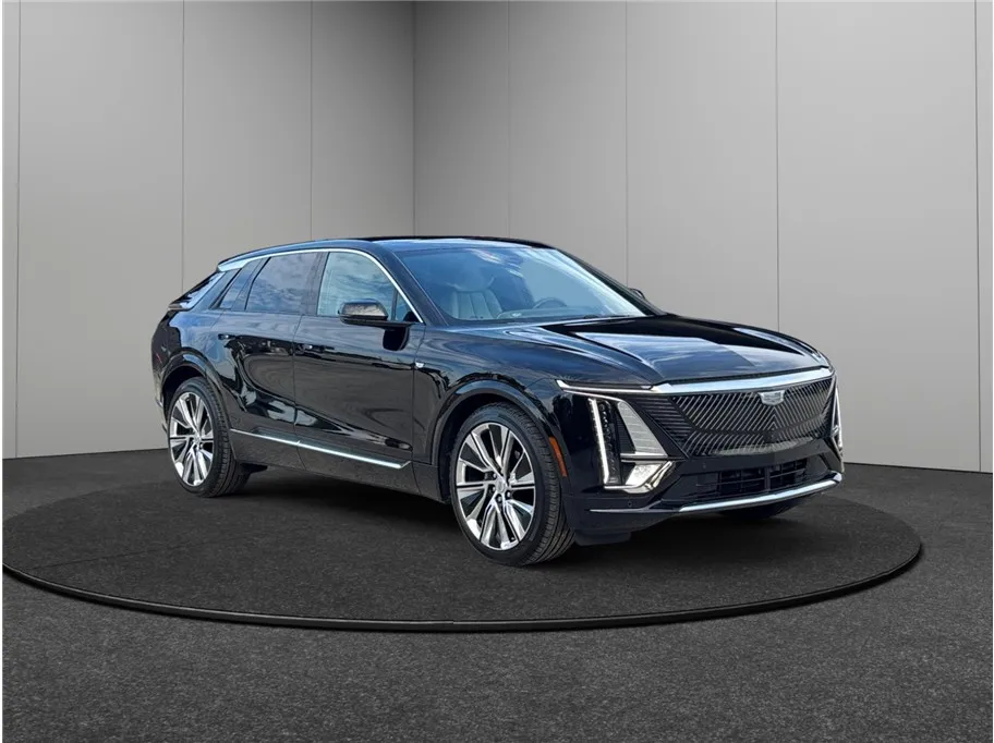 2025 Cadillac LYRIQ